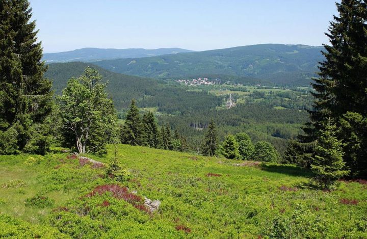 Zelena hora 1 - pohled na Srni DNES